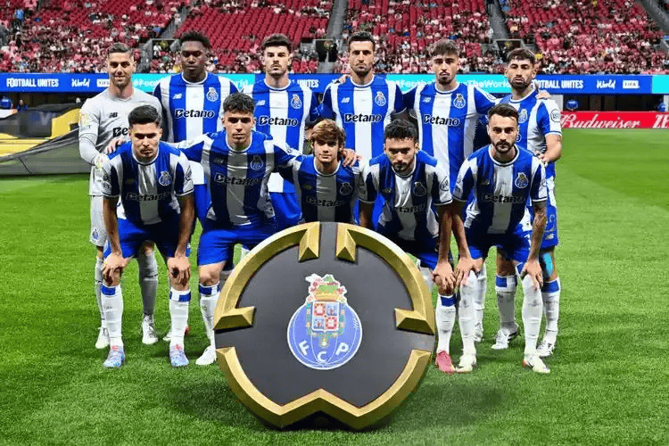 清晨波尔图调整名单以备葡超；状态回暖环节打磨；目标明确；年轻球员得到机会的简单介绍